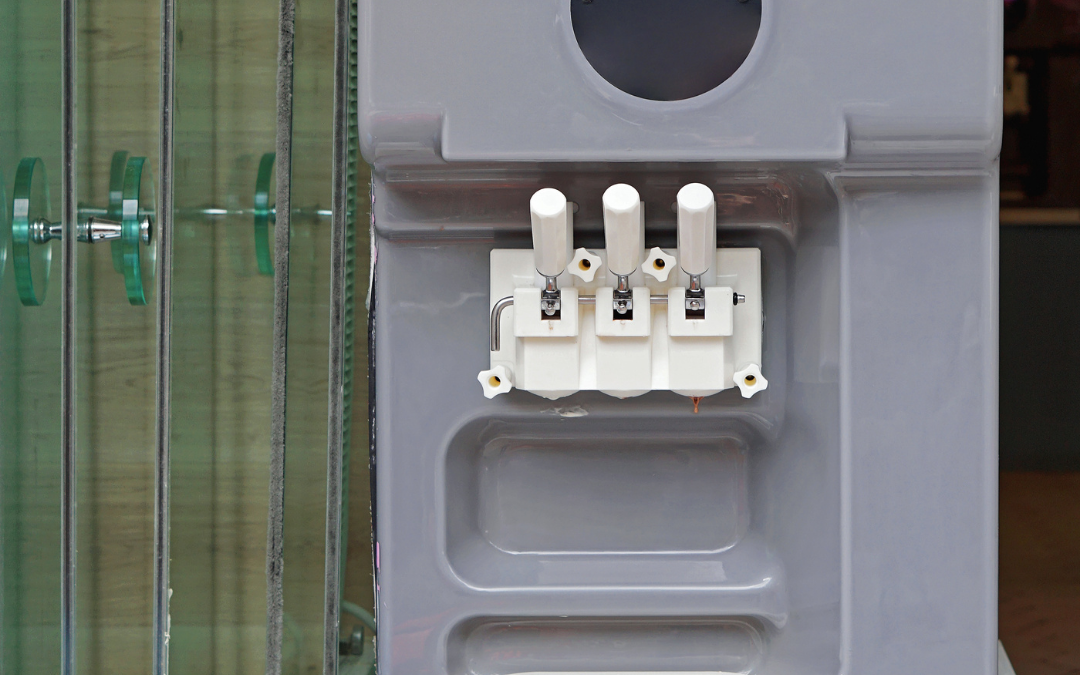 7 Things to Know Before About Renting a Soft Serve Ice Cream Machine